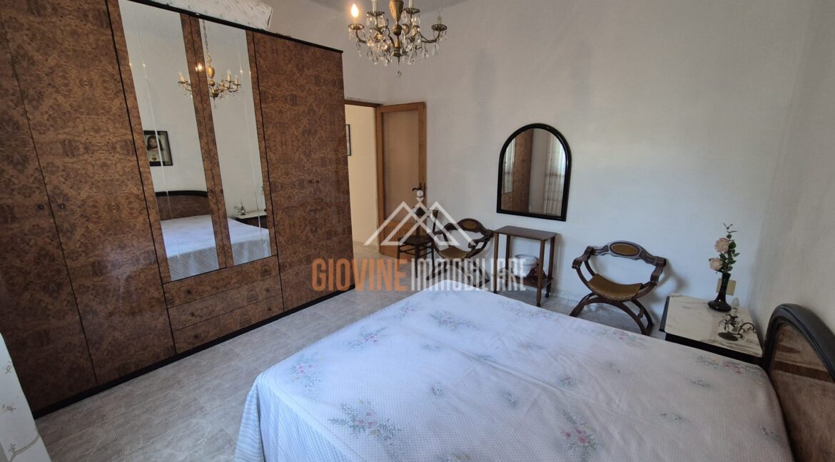 VENDESI VILLA A MARTINA FRANCA (1)