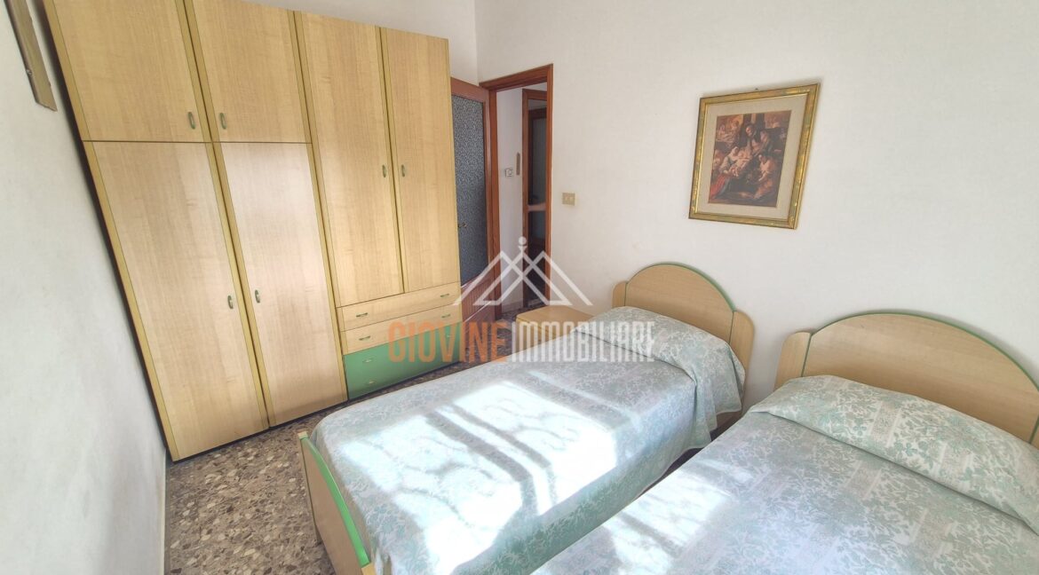 VENDESI VILLA A MARTINA FRANCA (25)