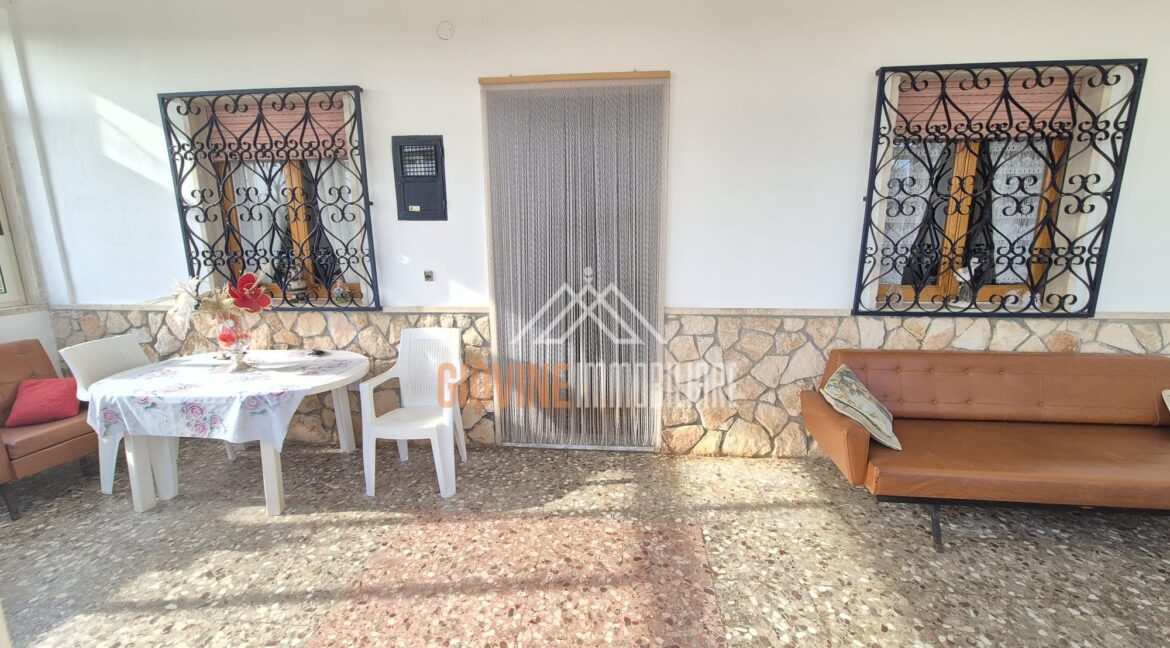 VENDESI VILLA A MARTINA FRANCA (29)