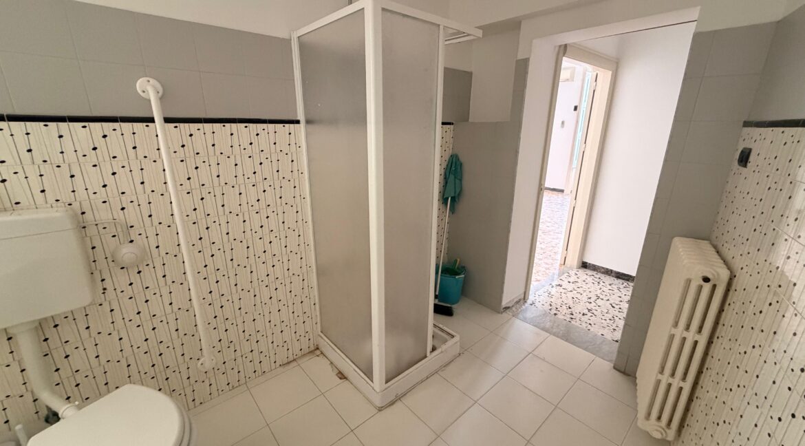 affittasi casa uso studio martina franca (14)