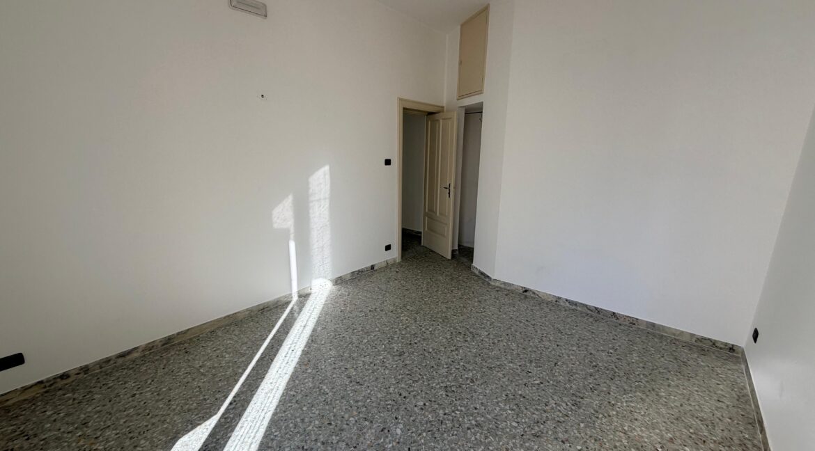affittasi casa uso studio martina franca (18)