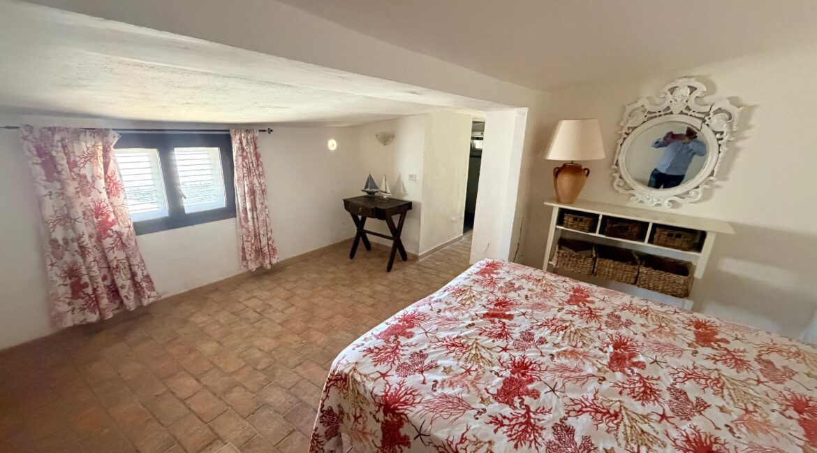 vendesi villa leporano baia d'argento (23)