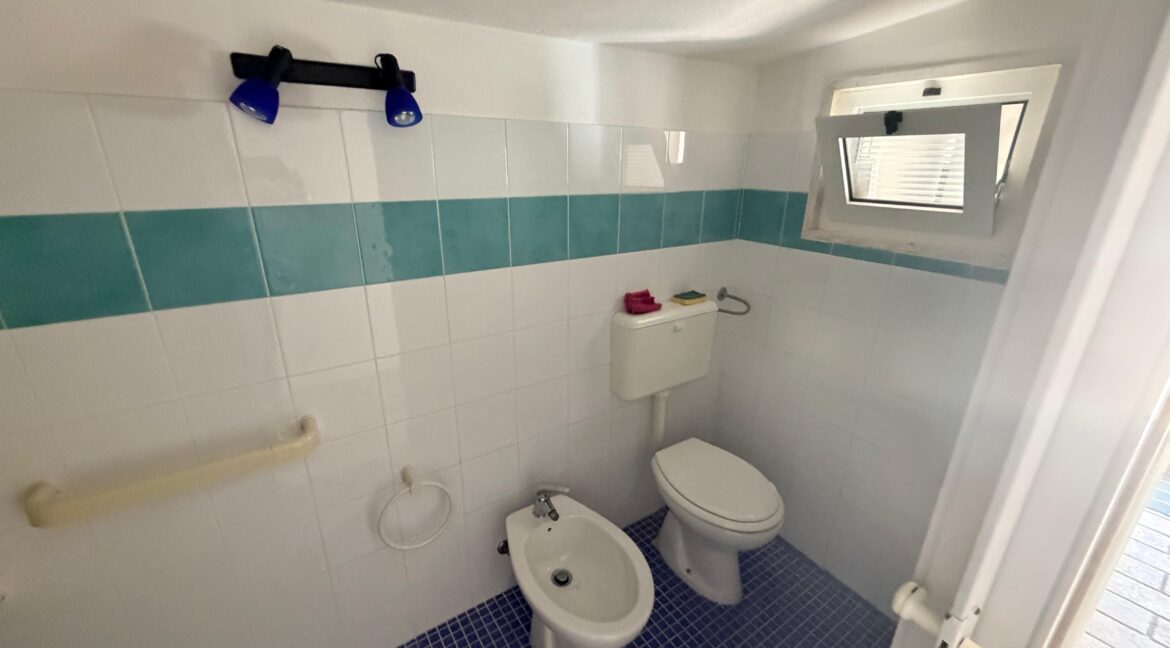 vendesi villa leporano baia d'argento (28)
