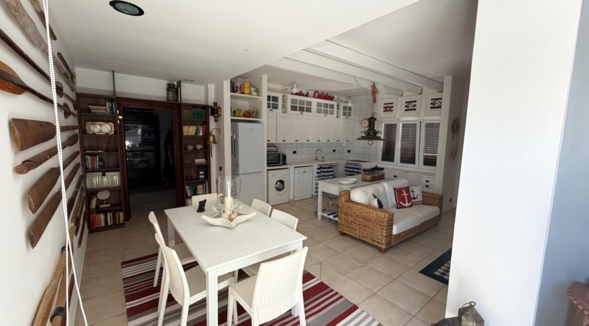 vendesi villa leporano baia d'argento (3)